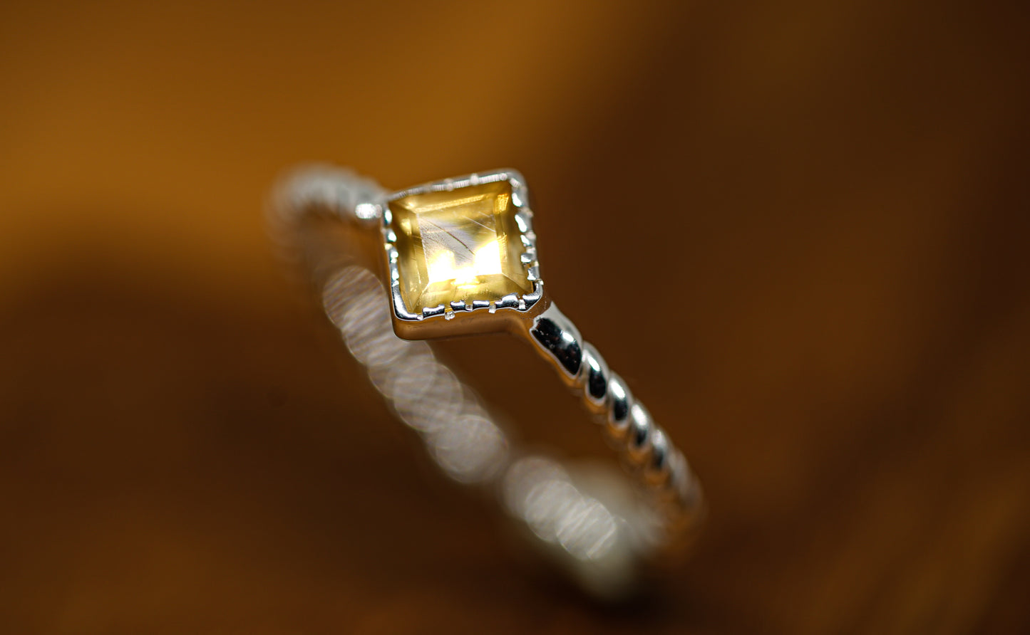 Emerald Bohemian Silver Ring