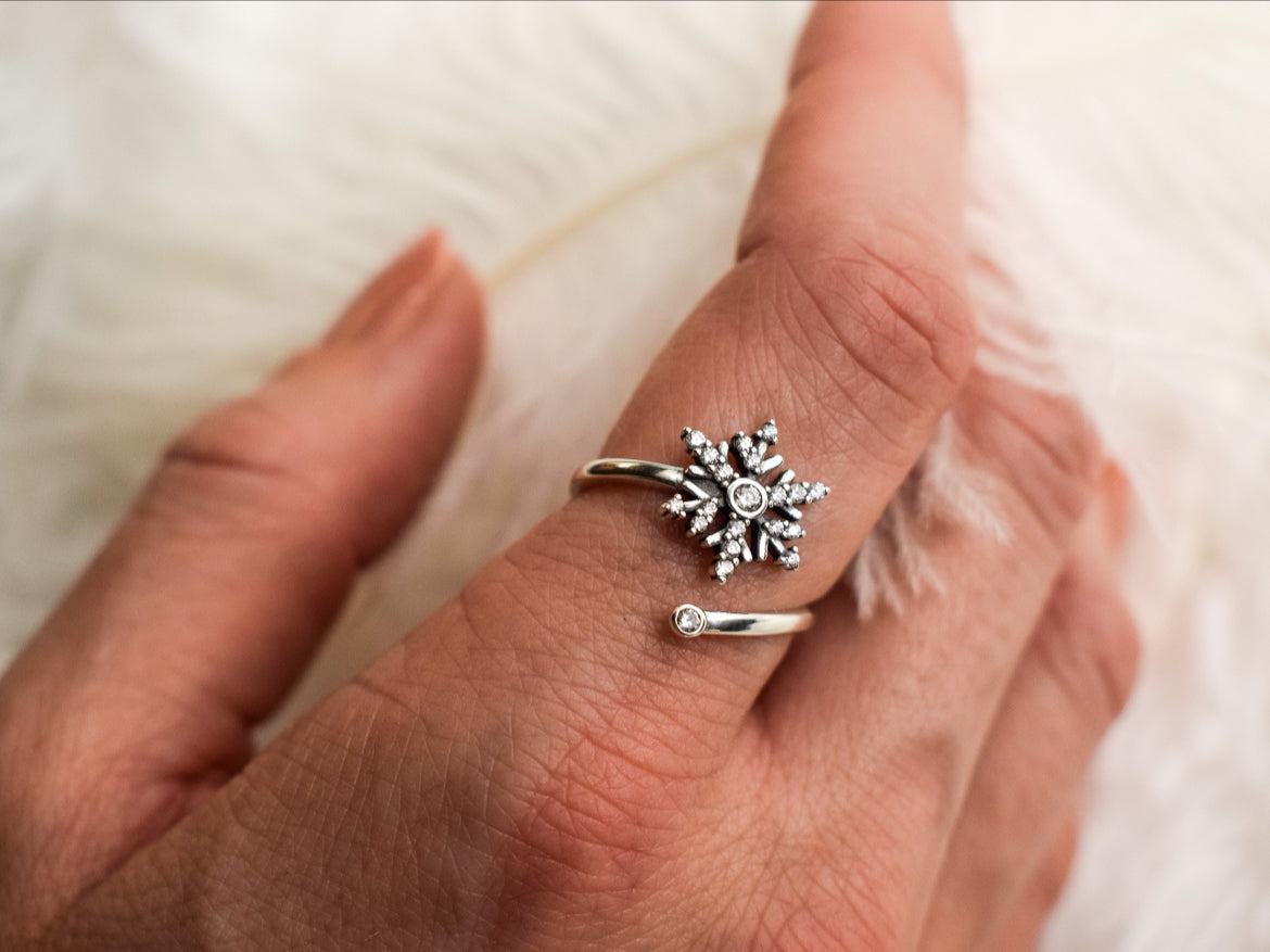 Snowflake Ring