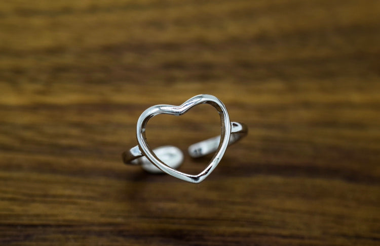 Adjustable Heart Ring
